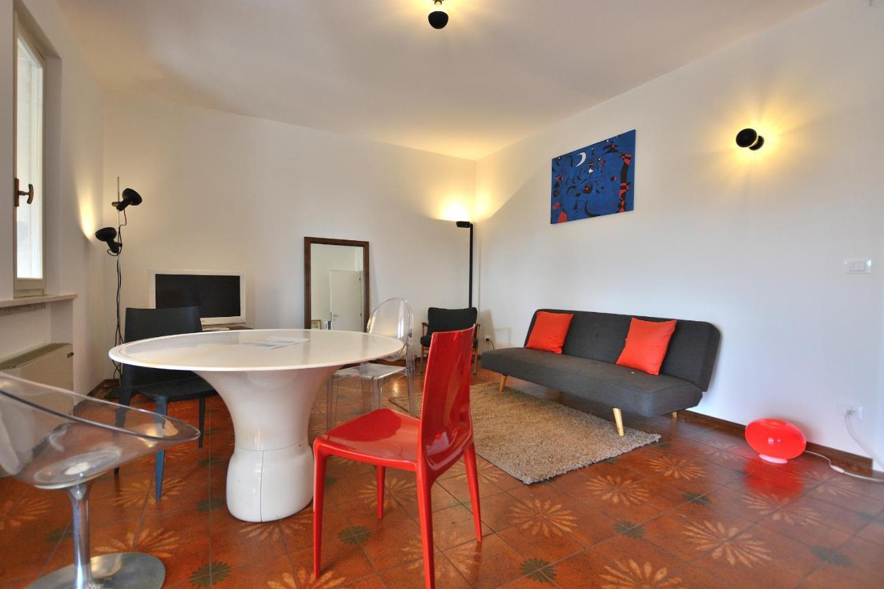 Apartment Joan Miro With Pool 巴多利诺 外观 照片