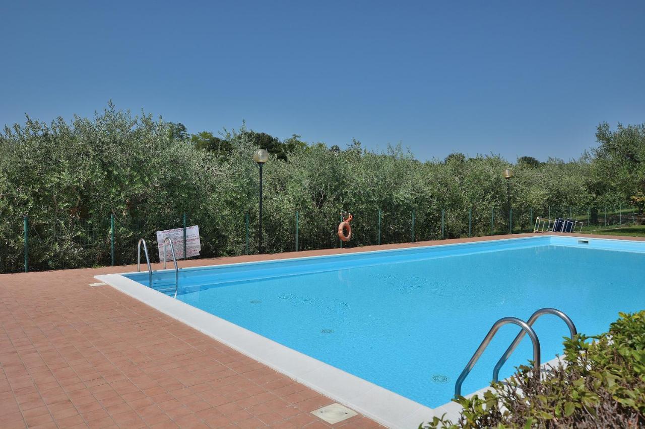 Apartment Joan Miro With Pool 巴多利诺 外观 照片